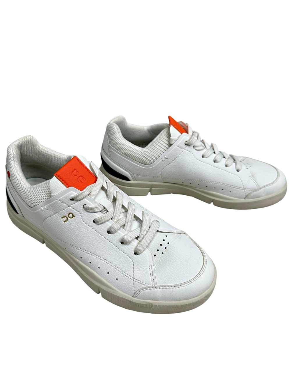 ON RUNNING Roger Centre Court Sneakers - Picture 2 of 7